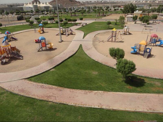 متى تفتح حديقة الملك فهد المركزية بالمدينة المنورة ؟